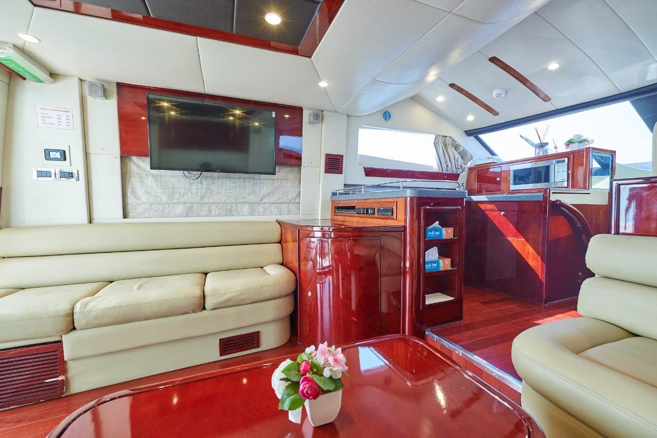 50 ft Yacht