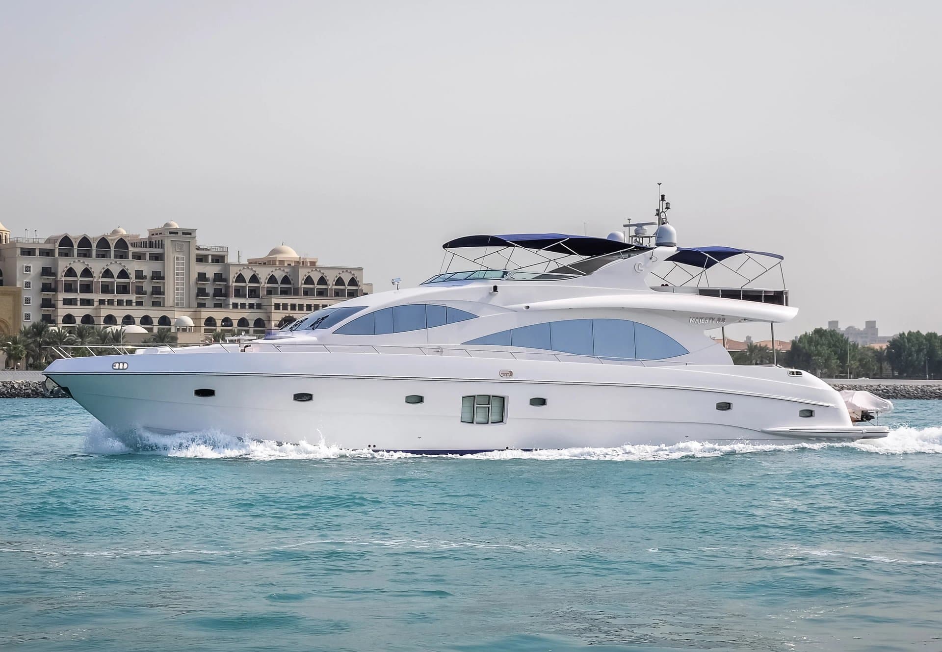 Majesty 88ft